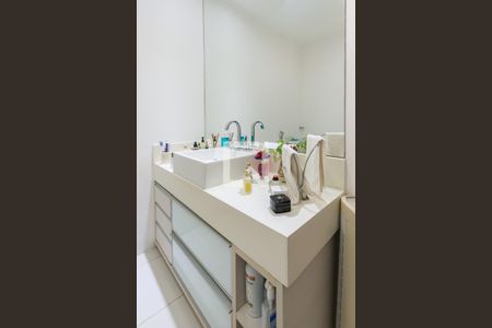 Apartamento à venda com 102m², 3 quartos e sem vagaBanheiro 2