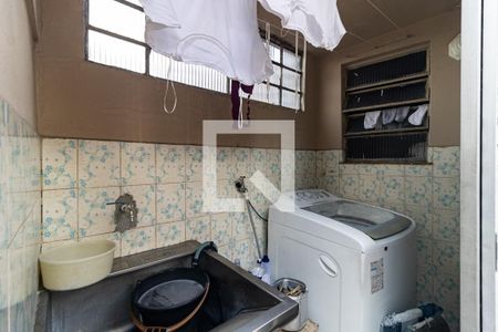 Casa à venda com 180m², 3 quartos e 2 vagasLavanderia