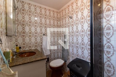 Casa à venda com 180m², 3 quartos e 2 vagasBanheiro da Suíte 2