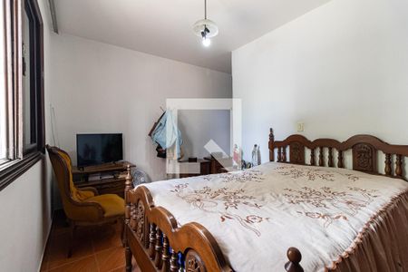 Casa à venda com 180m², 3 quartos e 2 vagasSuíte 1