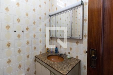 Casa à venda com 180m², 3 quartos e 2 vagasBanheiro da Suíte 1