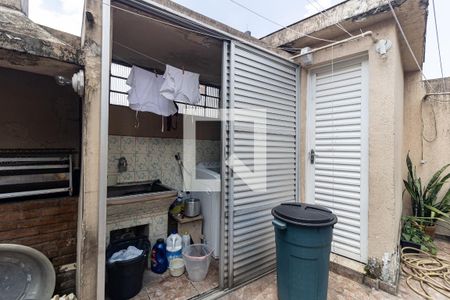 Casa à venda com 180m², 3 quartos e 2 vagasLavanderia