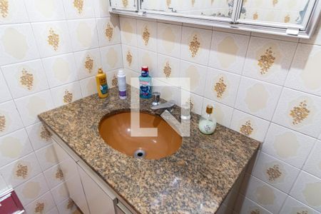 Casa à venda com 180m², 3 quartos e 2 vagasBanheiro da Suíte 1