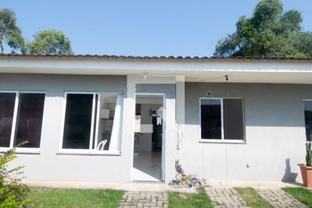 Casa de condomínio para alugar com 86m², 2 quartos e 1 vagaFachada