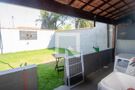 Casa de condomínio para alugar com 86m², 2 quartos e 1 vagaQuintal