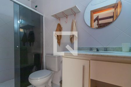 Casa de condomínio à venda com 140m², 3 quartos e 2 vagas Casa de condomínio à venda com 140m², 3 quartos e 2 vagasBanheiro Corredor