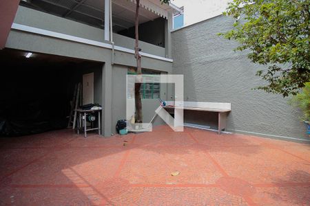 Casa à venda com 289m², 5 quartos e 7 vagasQuintal