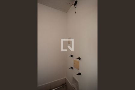 Casa à venda com 289m², 5 quartos e 7 vagasBanheiro 2 da Casa 2