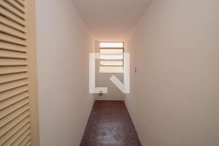 Casa à venda com 289m², 5 quartos e 7 vagasQuarto 1 da Casa 2