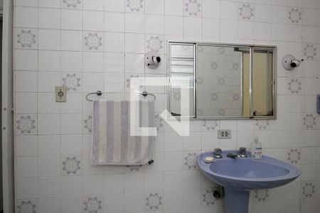 Casa à venda com 289m², 5 quartos e 7 vagasBanheiro da Suíte