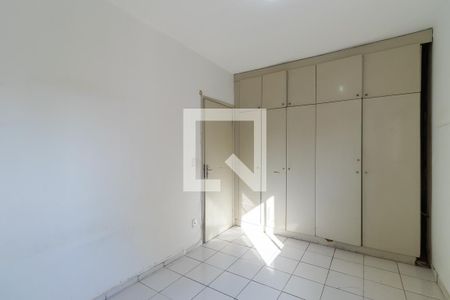 Quarto de apartamento à venda com 1 quarto, 56m² em Botafogo, Campinas