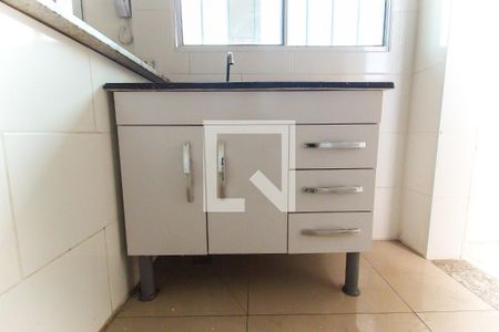 Sala/Cozinha de apartamento para alugar com 1 quarto, 30m² em Parque Paineiras, São Paulo