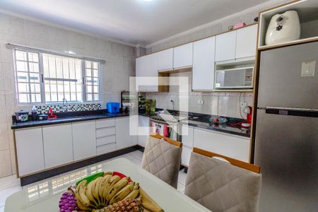 Casa de condomínio para alugar com 109m², 3 quartos e 1 vagaCozinha