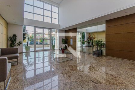 Apartamento à venda com 141m², 3 quartos e 4 vagasHall social