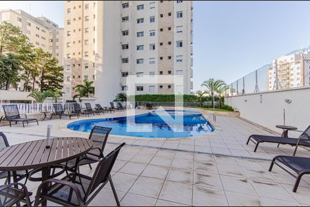 Apartamento à venda com 141m², 3 quartos e 4 vagasÁrea comum - Piscina
