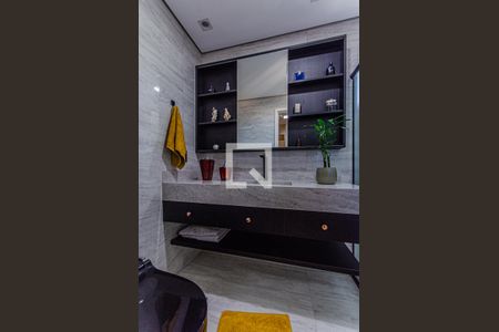 Apartamento à venda com 141m², 3 quartos e 4 vagasBanheiro Suíte 2