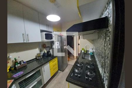 Apartamento à venda com 49m², 2 quartos e 1 vagaFoto 02