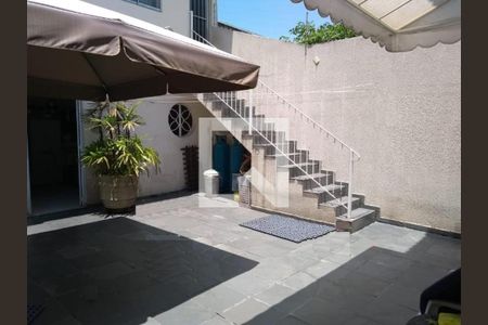 Casa à venda com 341m², 3 quartos e 3 vagasFoto 46