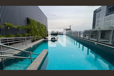 Studio à venda com 31m², 1 quarto e 1 vagaPiscina