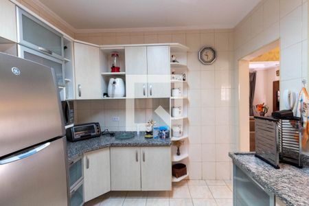 Casa à venda com 120m², 2 quartos e 2 vagas Casa à venda com 120m², 2 quartos e 2 vagasCozinha