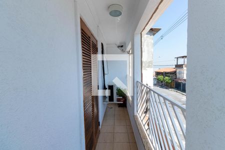 Casa à venda com 120m², 2 quartos e 2 vagas Casa à venda com 120m², 2 quartos e 2 vagasVaranda quarto 1