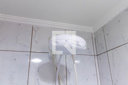 Casa à venda com 120m², 2 quartos e 2 vagas Casa à venda com 120m², 2 quartos e 2 vagasChuveiro