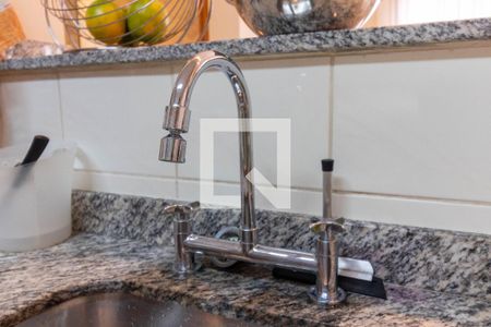 Casa à venda com 120m², 2 quartos e 2 vagas Casa à venda com 120m², 2 quartos e 2 vagasCozinha - Torneira