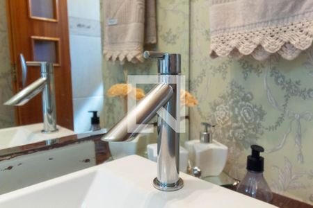 Casa à venda com 120m², 2 quartos e 2 vagas Casa à venda com 120m², 2 quartos e 2 vagasBanheiro - torneira