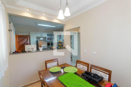 Casa à venda com 120m², 2 quartos e 2 vagas Casa à venda com 120m², 2 quartos e 2 vagasCopa