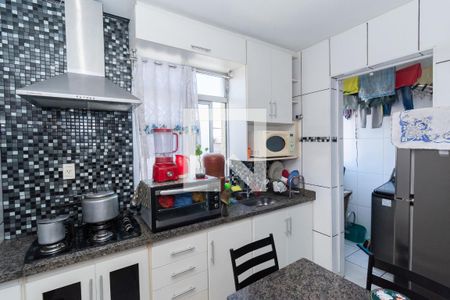 Apartamento à venda com 53m², 2 quartos e 1 vagaCozinha e Área de Serviço