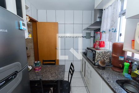 Apartamento à venda com 53m², 2 quartos e 1 vagaCozinha e Área de Serviço