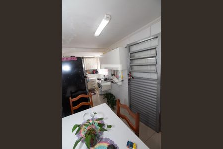 Casa à venda com 303m², 4 quartos e 1 vagaCozinha