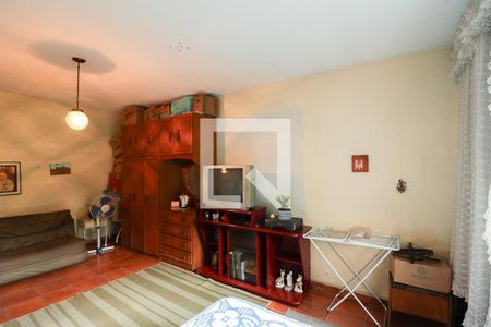 Casa à venda com 100m², 2 quartos e 2 vagasQuarto 2