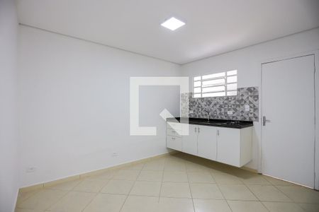 Sala / Cozinha de kitnet/studio para alugar com 1 quarto, 35m² em Parque São George, Cotia