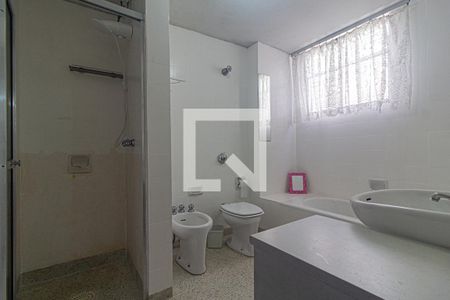 Apartamento para alugar com 128m², 3 quartos e 1 vaga Apartamento para alugar com 128m², 3 quartos e 1 vagaBanheiro