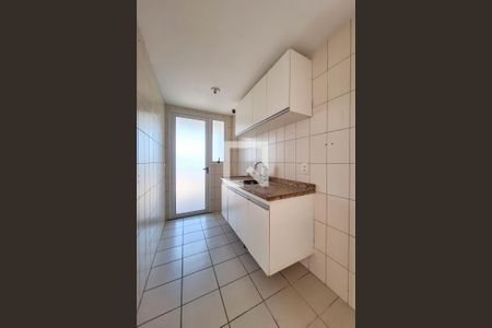 Apartamento à venda com 160m², 2 quartos e 2 vagasCozinha
