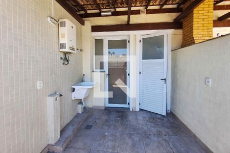 Apartamento à venda com 160m², 2 quartos e 2 vagasÁrea de Serviço