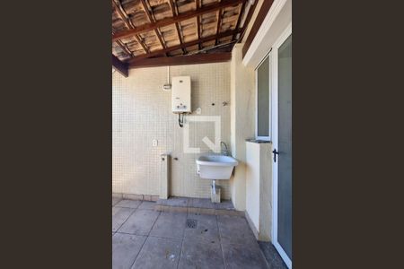 Apartamento à venda com 160m², 2 quartos e 2 vagasÁrea de Serviço