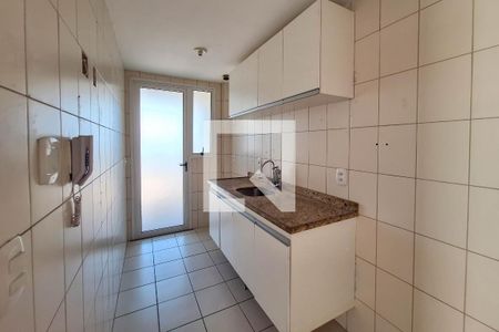 Apartamento à venda com 160m², 2 quartos e 2 vagasCozinha