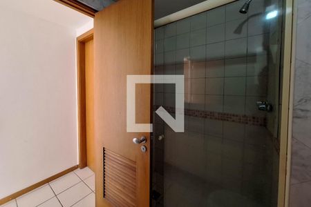 Apartamento à venda com 160m², 2 quartos e 2 vagasbanheiro social