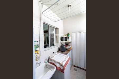 Casa à venda com 86m², 3 quartos e 1 vagaCozinha e Área de Serviço