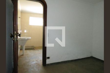 Casa à venda com 473m², 4 quartos e 8 vagasQuarto 4 