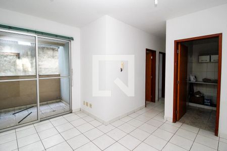 Sala de apartamento para alugar com 2 quartos, 51m² em Horto Florestal, Belo Horizonte