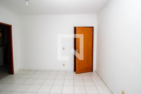 Sala de apartamento para alugar com 2 quartos, 51m² em Horto Florestal, Belo Horizonte