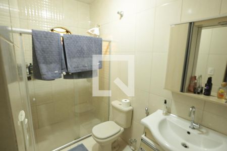 Casa à venda com 200m², 3 quartos e 2 vagasBanheiro da Suíte