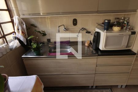 Casa à venda com 200m², 3 quartos e 2 vagasCozinha