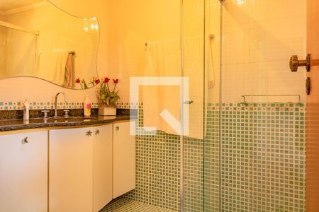 Casa à venda com 249m², 3 quartos e 4 vagas Casa à venda com 249m², 3 quartos e 4 vagasBanheiro 2