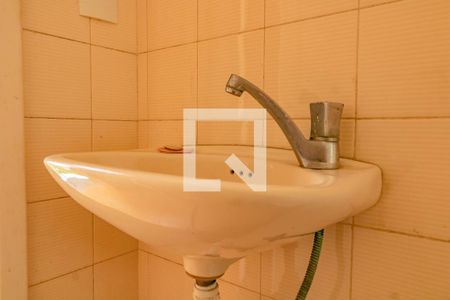 Casa à venda com 249m², 3 quartos e 4 vagas Casa à venda com 249m², 3 quartos e 4 vagasBanheiro de Serviço