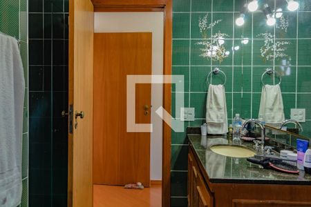 Casa à venda com 249m², 3 quartos e 4 vagas Casa à venda com 249m², 3 quartos e 4 vagasBanheiro