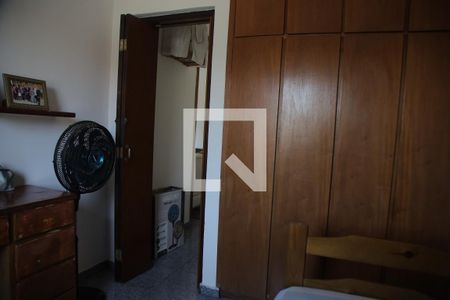 Quarto 1 de casa à venda com 4 quartos, 100m² em Vila Osasco, Osasco